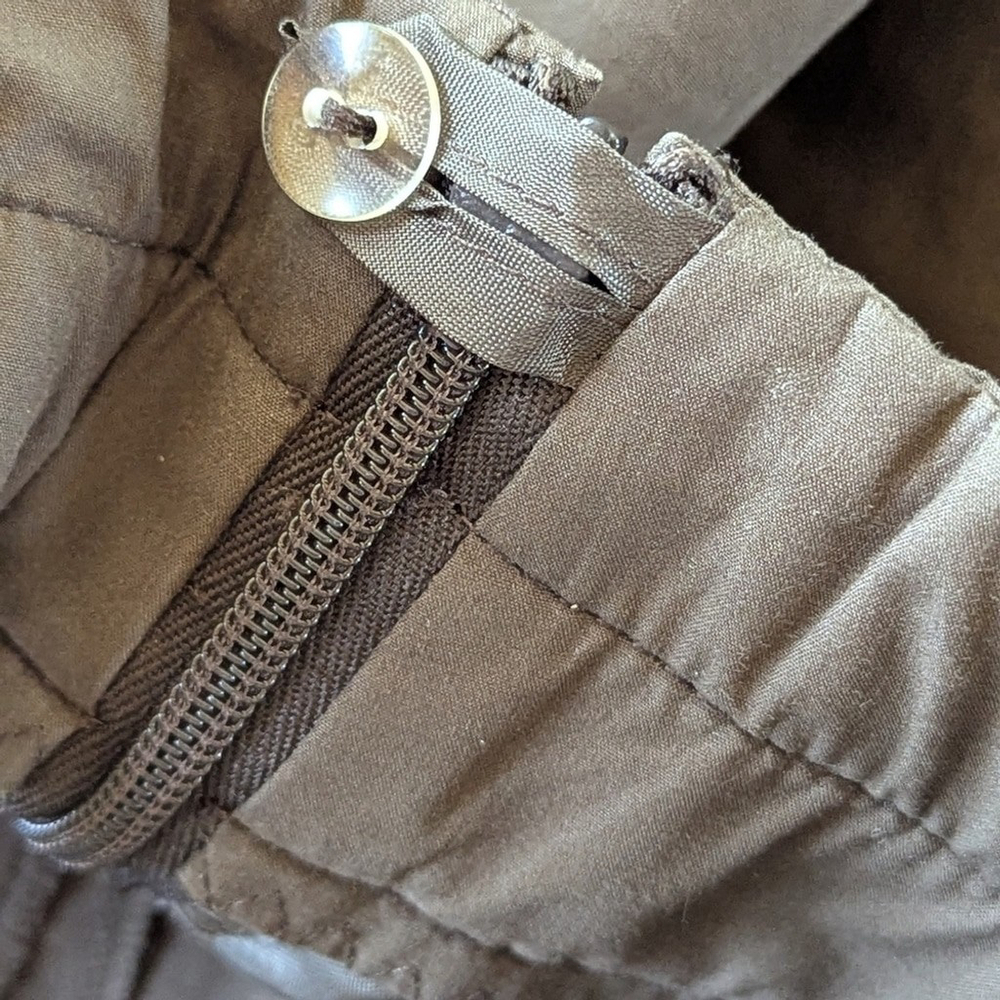 Akris Punto Olive Pull-On Crop Pants Size 8 - Picture 10 of 14